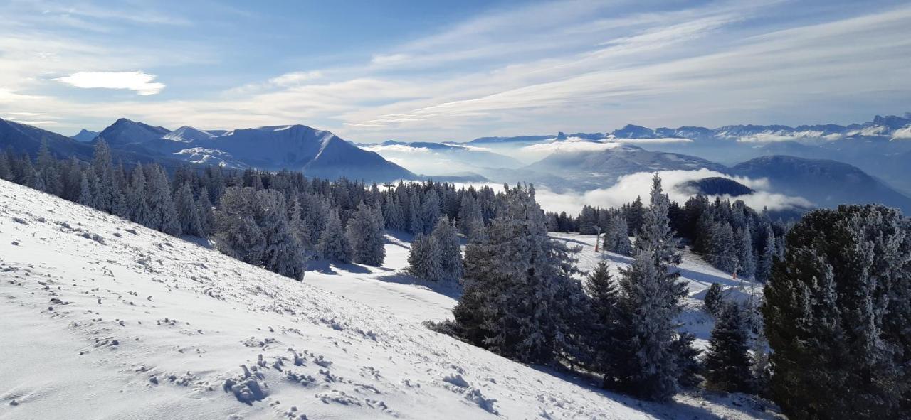 Studio Aux Pieds Des Pistes Roche Beranger Chamrousse Kültér fotó